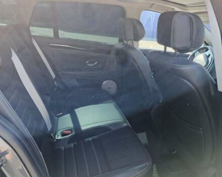 Серый Рено Лагуна, объемом двигателя 2 л и пробегом 208 тыс. км за 10300 $, фото 3 на Automoto.ua