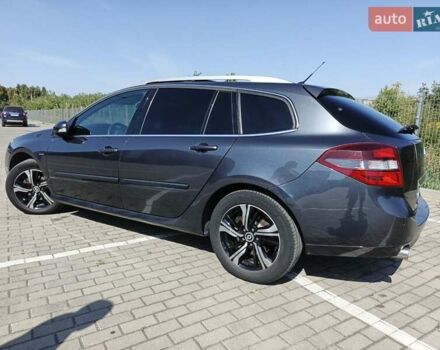 Серый Рено Лагуна, объемом двигателя 2 л и пробегом 208 тыс. км за 10300 $, фото 4 на Automoto.ua