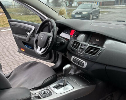 Серый Рено Лагуна, объемом двигателя 1.5 л и пробегом 255 тыс. км за 6200 $, фото 23 на Automoto.ua