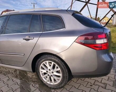 Серый Рено Лагуна, объемом двигателя 1.46 л и пробегом 305 тыс. км за 7500 $, фото 53 на Automoto.ua