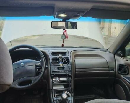 Серый Рено Лагуна, объемом двигателя 1.9 л и пробегом 283 тыс. км за 2900 $, фото 9 на Automoto.ua