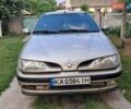 Серый Рено Лагуна, объемом двигателя 2 л и пробегом 350 тыс. км за 3000 $, фото 1 на Automoto.ua