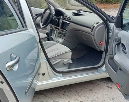 Серый Рено Лагуна, объемом двигателя 1.8 л и пробегом 139 тыс. км за 4700 $, фото 11 на Automoto.ua