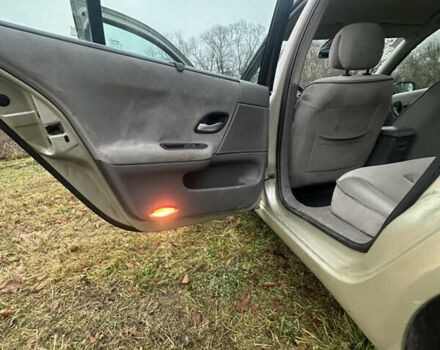 Серый Рено Лагуна, объемом двигателя 1.87 л и пробегом 290 тыс. км за 3500 $, фото 4 на Automoto.ua