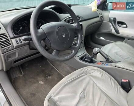 Серый Рено Лагуна, объемом двигателя 1.87 л и пробегом 600 тыс. км за 2900 $, фото 5 на Automoto.ua