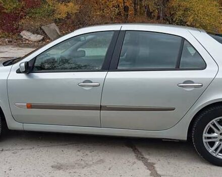 Серый Рено Лагуна, объемом двигателя 1.8 л и пробегом 139 тыс. км за 4700 $, фото 5 на Automoto.ua