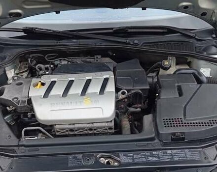 Серый Рено Лагуна, объемом двигателя 1.8 л и пробегом 139 тыс. км за 4700 $, фото 14 на Automoto.ua