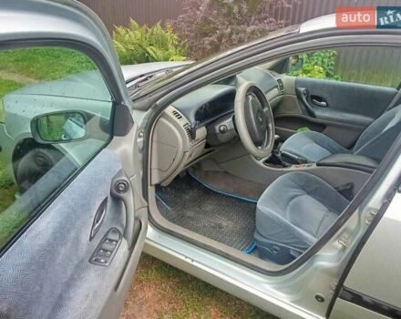 Серый Рено Лагуна, объемом двигателя 1.87 л и пробегом 311 тыс. км за 2700 $, фото 3 на Automoto.ua