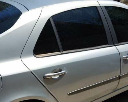 Серый Рено Лагуна, объемом двигателя 2 л и пробегом 286 тыс. км за 3300 $, фото 1 на Automoto.ua