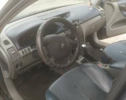 Серый Рено Лагуна, объемом двигателя 1.8 л и пробегом 265 тыс. км за 3499 $, фото 6 на Automoto.ua