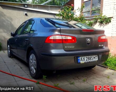 Серый Рено Лагуна, объемом двигателя 1.8 л и пробегом 300 тыс. км за 4150 $, фото 2 на Automoto.ua