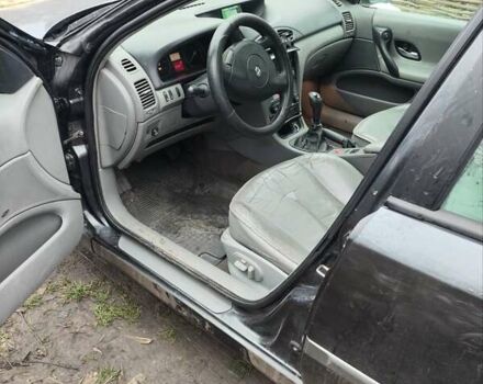 Серый Рено Лагуна, объемом двигателя 2.9 л и пробегом 300 тыс. км за 3100 $, фото 2 на Automoto.ua