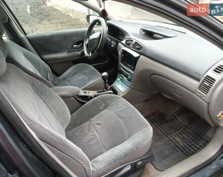 Серый Рено Лагуна, объемом двигателя 1.87 л и пробегом 350 тыс. км за 2750 $, фото 13 на Automoto.ua