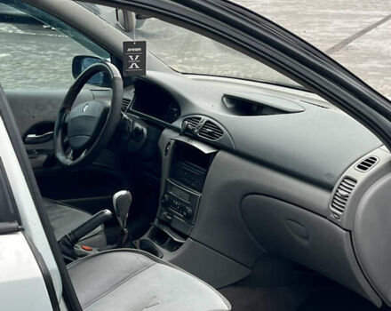 Серый Рено Лагуна, объемом двигателя 2 л и пробегом 300 тыс. км за 2600 $, фото 20 на Automoto.ua