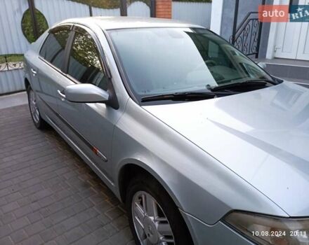Серый Рено Лагуна, объемом двигателя 2 л и пробегом 210 тыс. км за 4500 $, фото 3 на Automoto.ua