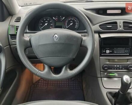 Сірий Рено Лагуна, об'ємом двигуна 1.8 л та пробігом 176 тис. км за 4850 $, фото 15 на Automoto.ua