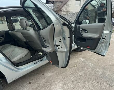 Серый Рено Лагуна, объемом двигателя 2 л и пробегом 190 тыс. км за 2999 $, фото 13 на Automoto.ua