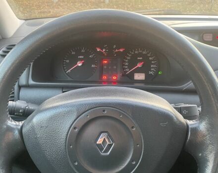 Серый Рено Лагуна, объемом двигателя 1.9 л и пробегом 273 тыс. км за 4300 $, фото 4 на Automoto.ua
