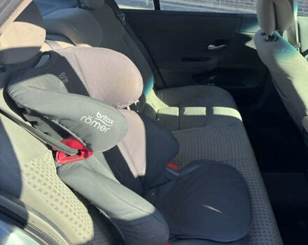 Серый Рено Лагуна, объемом двигателя 1.9 л и пробегом 282 тыс. км за 3800 $, фото 7 на Automoto.ua