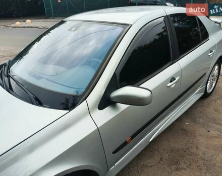 Сірий Рено Лагуна, об'ємом двигуна 2 л та пробігом 237 тис. км за 6000 $, фото 4 на Automoto.ua