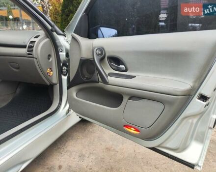 Сірий Рено Лагуна, об'ємом двигуна 2 л та пробігом 237 тис. км за 6000 $, фото 23 на Automoto.ua