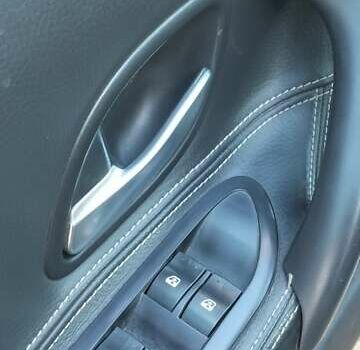 Серый Рено Лагуна, объемом двигателя 2.2 л и пробегом 375 тыс. км за 2500 $, фото 7 на Automoto.ua