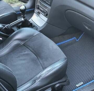 Серый Рено Лагуна, объемом двигателя 2.2 л и пробегом 375 тыс. км за 2500 $, фото 9 на Automoto.ua