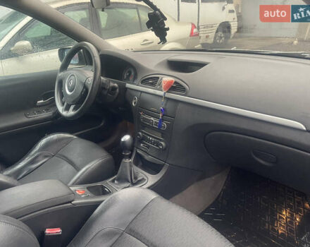 Серый Рено Лагуна, объемом двигателя 1.87 л и пробегом 342 тыс. км за 3500 $, фото 10 на Automoto.ua