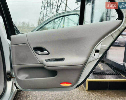 Серый Рено Лагуна, объемом двигателя 2 л и пробегом 389 тыс. км за 3999 $, фото 20 на Automoto.ua