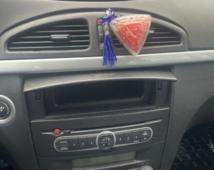 Серый Рено Лагуна, объемом двигателя 1.9 л и пробегом 412 тыс. км за 3500 $, фото 5 на Automoto.ua