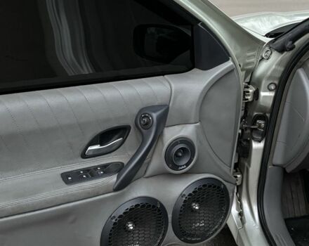 Серый Рено Лагуна, объемом двигателя 2 л и пробегом 309 тыс. км за 4800 $, фото 6 на Automoto.ua