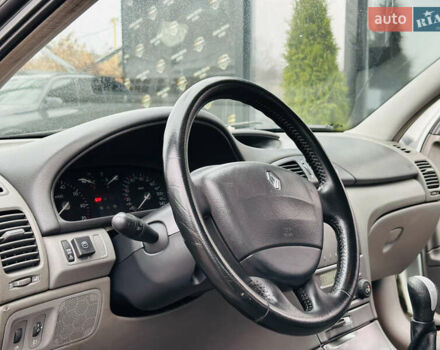 Серый Рено Лагуна, объемом двигателя 2 л и пробегом 389 тыс. км за 3999 $, фото 13 на Automoto.ua