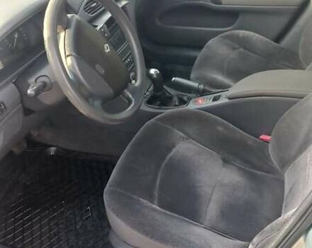 Серый Рено Лагуна, объемом двигателя 1.6 л и пробегом 237 тыс. км за 3300 $, фото 9 на Automoto.ua