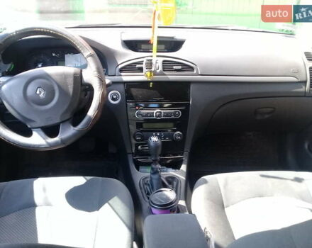 Рено Лагуна 2005 в Жидачов на Automoto.ua Серый Рено Лагуна, объемом двигателя 1.9 л и пробегом 250 тыс. км за 4900 $, фото 18 на Automoto.ua