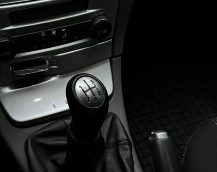 Серый Рено Лагуна, объемом двигателя 2 л и пробегом 309 тыс. км за 4800 $, фото 5 на Automoto.ua