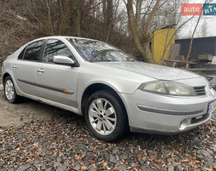 Серый Рено Лагуна, объемом двигателя 2 л и пробегом 396 тыс. км за 4000 $, фото 4 на Automoto.ua