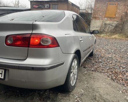 Серый Рено Лагуна, объемом двигателя 2 л и пробегом 396 тыс. км за 3900 $, фото 1 на Automoto.ua