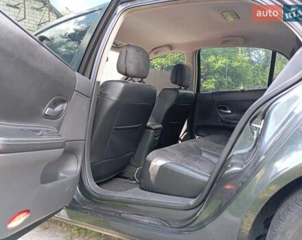 Сірий Рено Лагуна, об'ємом двигуна 1.9 л та пробігом 348 тис. км за 4800 $, фото 7 на Automoto.ua