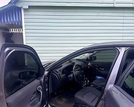 Сірий Рено Лагуна, об'ємом двигуна 1.6 л та пробігом 250 тис. км за 4600 $, фото 10 на Automoto.ua