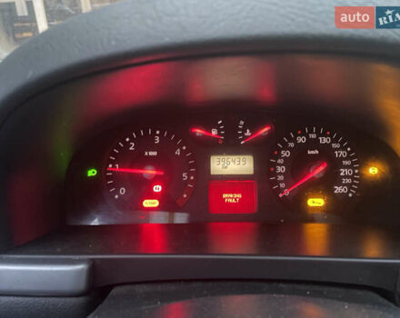 Сірий Рено Лагуна, об'ємом двигуна 2 л та пробігом 397 тис. км за 2600 $, фото 11 на Automoto.ua