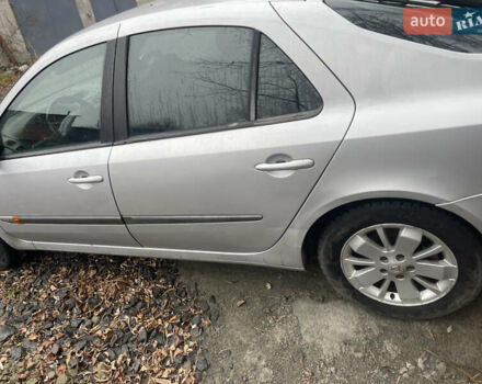 Серый Рено Лагуна, объемом двигателя 2 л и пробегом 396 тыс. км за 4000 $, фото 11 на Automoto.ua