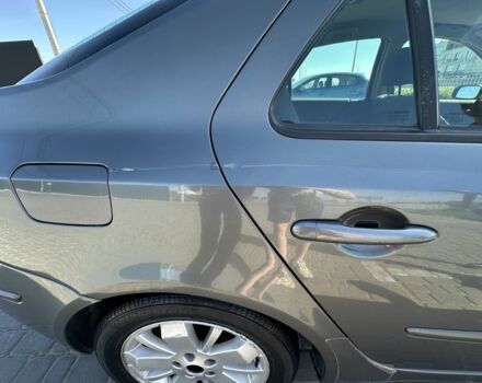 Сірий Рено Лагуна, об'ємом двигуна 1.6 л та пробігом 193 тис. км за 3699 $, фото 4 на Automoto.ua