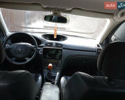 Сірий Рено Лагуна, об'ємом двигуна 1.9 л та пробігом 348 тис. км за 4800 $, фото 9 на Automoto.ua