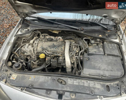 Серый Рено Лагуна, объемом двигателя 2 л и пробегом 396 тыс. км за 4000 $, фото 24 на Automoto.ua