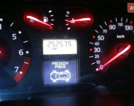 Сірий Рено Лагуна, об'ємом двигуна 1.6 л та пробігом 252 тис. км за 3900 $, фото 16 на Automoto.ua