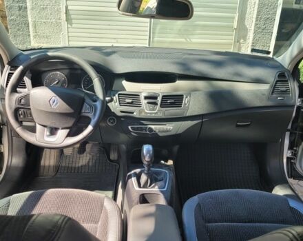 Сірий Рено Лагуна, об'ємом двигуна 0 л та пробігом 297 тис. км за 4500 $, фото 1 на Automoto.ua