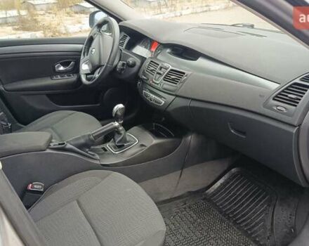 Серый Рено Лагуна, объемом двигателя 1.46 л и пробегом 345 тыс. км за 5300 $, фото 12 на Automoto.ua