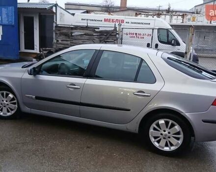 Сірий Рено Лагуна, об'ємом двигуна 1.6 л та пробігом 252 тис. км за 3900 $, фото 5 на Automoto.ua
