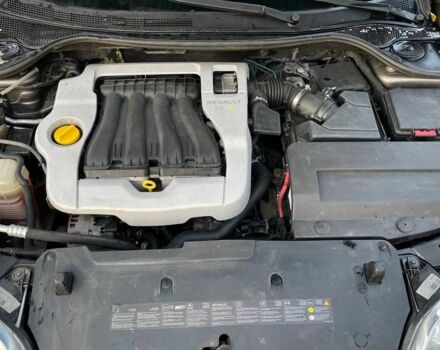 Сірий Рено Лагуна, об'ємом двигуна 2 л та пробігом 245 тис. км за 5200 $, фото 5 на Automoto.ua