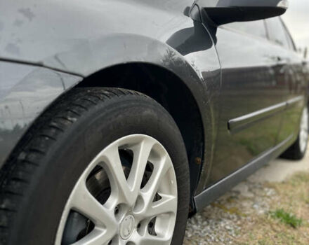 Серый Рено Лагуна, объемом двигателя 1.46 л и пробегом 450 тыс. км за 4700 $, фото 1 на Automoto.ua